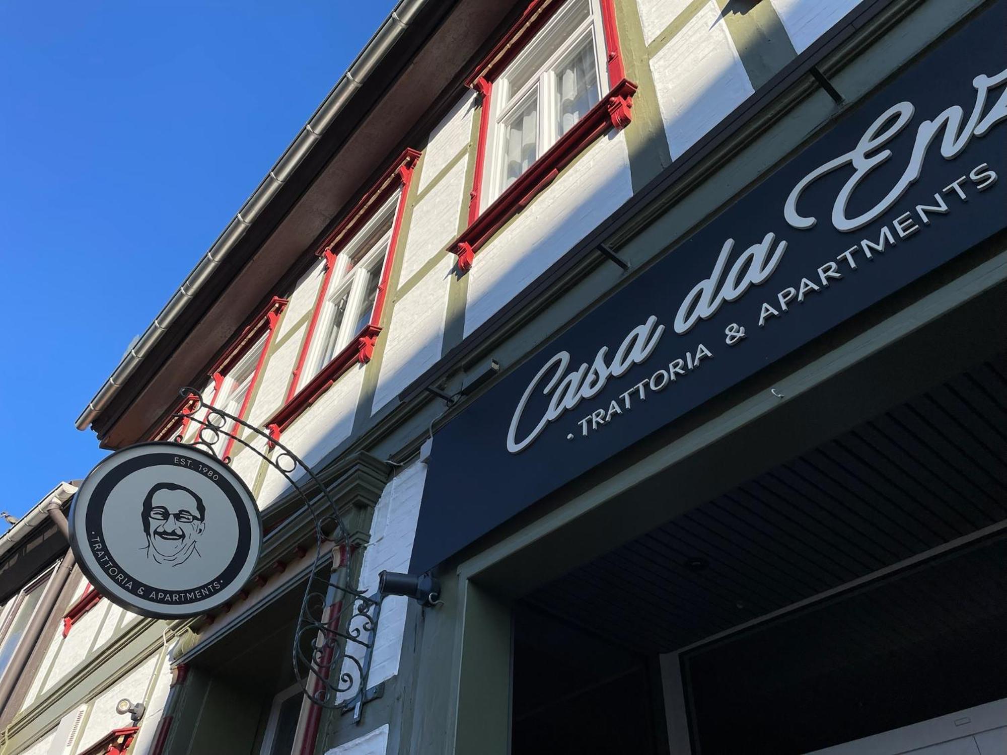 Trattoria & Apartments - Casa Da Enzo Гослар Экстерьер фото