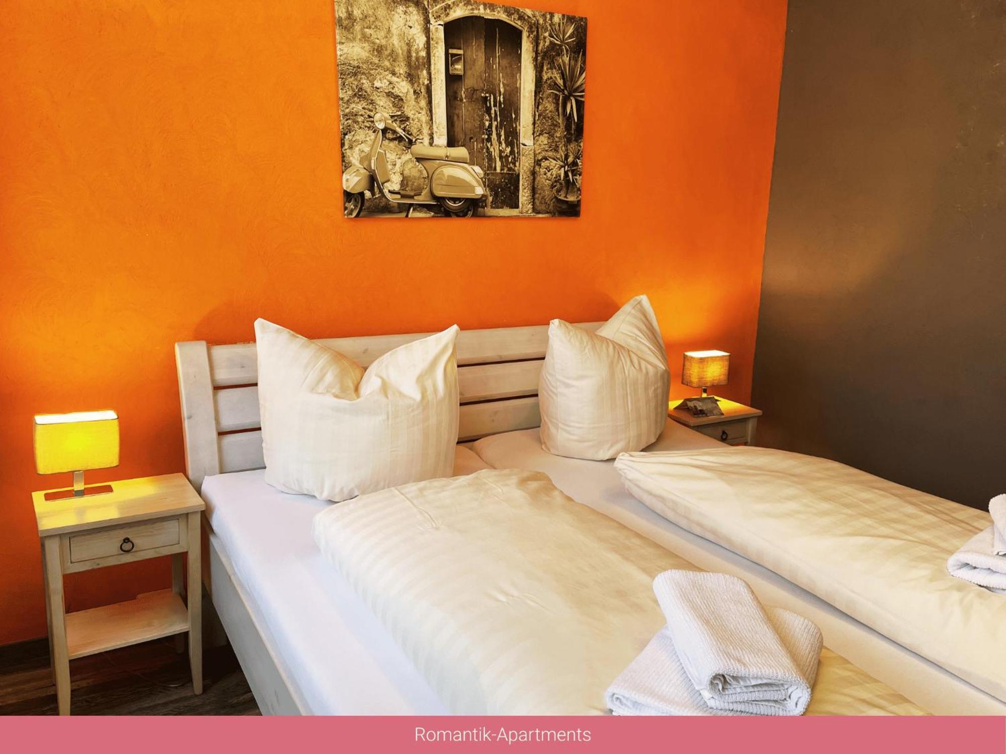 Trattoria & Apartments - Casa Da Enzo Гослар Номер фото